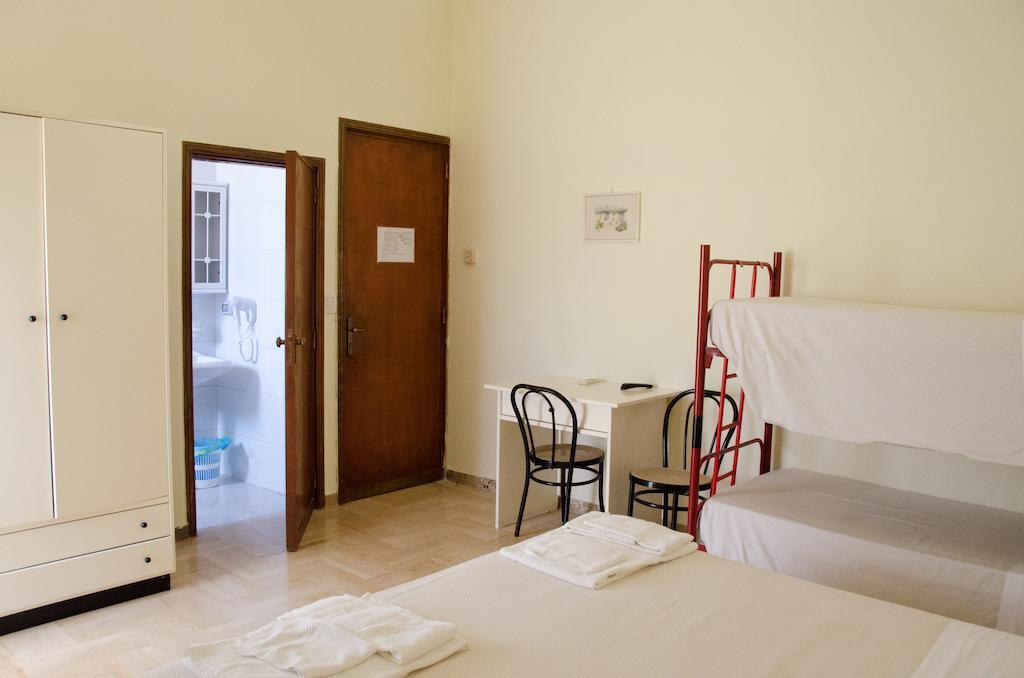 פורטו צ'זראו Hotel Da Ettore - Salento Selection חדר תמונה