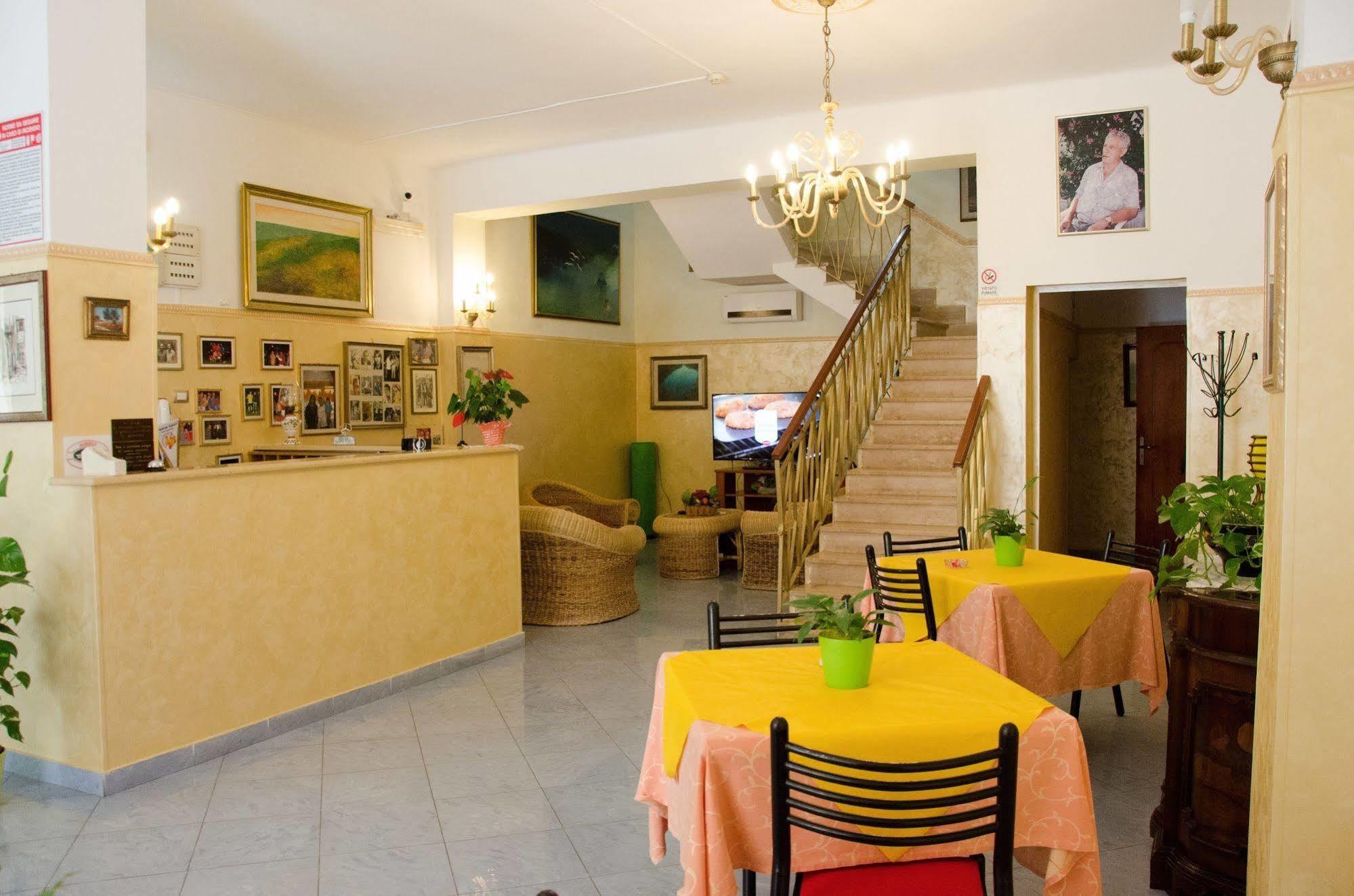 פורטו צ'זראו Hotel Da Ettore - Salento Selection מראה חיצוני תמונה